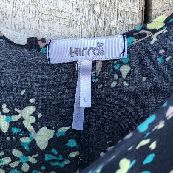 Kirra | blue flowered spaghetti strap tank top - Picture 3 of 4